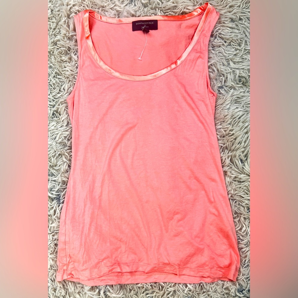 Banana Republic Tank